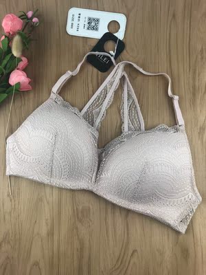 实物跟图片一样，质量也不错，灯光有点暗拍的，很喜欢，以后还来买