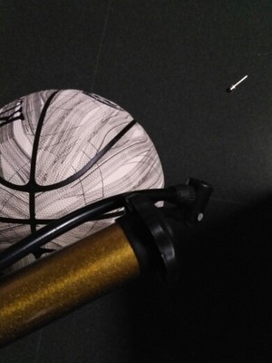 大家谈谈狂迷 Kuangmi篮球怎么样,狂迷 Kuangmi好不好呢,用后反馈