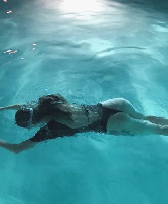 当泳衣也很性感呢 当泳衣也很性感呢