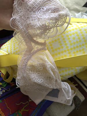 连续买了四五件，很喜欢非常舒服，的确有大胸显小的，并且不凸点，凉快。