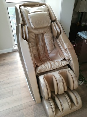 体验【真相】荣泰按摩椅怎么样，质量好不好呢，有效果吗