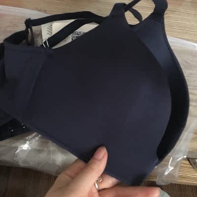 此用户没有填写评价。 此用户没有填写评价。