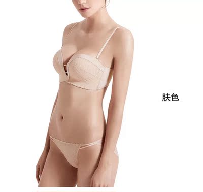 这款是有钢圈的，穿着肯定没有无钢圈的舒服，按照正常尺码购买就可以不需要买大一号，试穿的时候还可以感觉不会容易下滑，聚拢效果还行，不会空杯！这款是有钢圈的，穿着肯定没有无钢圈的舒服，按照正常尺码购买就可以不需要买大一号，试穿的时候还可以感觉不会容易下滑，聚拢效果还行，不会空杯这款是有钢圈的，穿着肯定没有无钢圈的舒服，按照正常尺码购买就可以不需要买大一号，试穿的时候还可以感觉不会容易下滑，聚拢效果还行，不会空杯！！