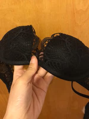 不错的内衣，是医院同事推荐的，很适合我们这种小胸的妹子！后面又买了两件，棒棒哒！