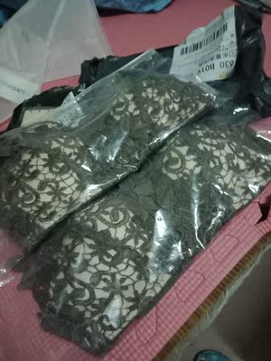 物流很快哦，昨天刚下单今天就到了。超级喜欢她家店铺，已经是第二次购买了。