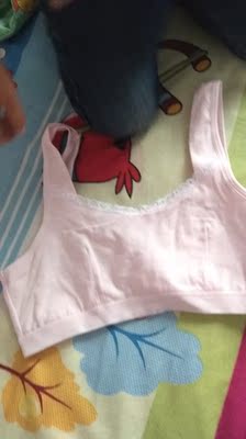 货收到了,很满意,质量很不错,布料很厚,女儿挺满意。 货收到了,很满意,质量很不错,布料很厚,女儿挺满意。