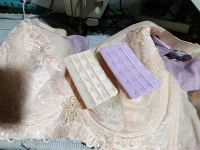 这次是最满意的一次购物， 里面是纯棉的， 做工质量没得说，