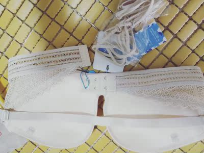 没有色差，跟图片一致，手感很好，棉柔亲肤，码也很正。不错的宝贝，喜欢赶紧入手吧，还会回购！祝店家生意兴隆！