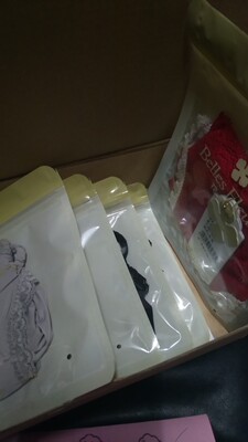 买四送一, 客服态度特别好 对于纠结的天平座很耐心 已经第二次购买了? 质量没的说 买四送一, 客服态度特别好 对于纠结的天平座很耐心 已经第二次购买了? 质量没的说