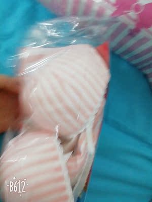 第一次如此用心的写一个评论,第一眼拿到快递时,很喜欢,很少女 打开以后,又让我惊喜了,内衣真的超级超级好看啊,特别特别喜欢,以后会多多光临的 第一次如此用心的写一个评论,第一眼拿到快递时,很喜欢,很少女 打开以后,又让我惊喜了,内衣真的超级超级好看啊,特别特别喜欢,以后会多多光临的