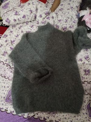 以前在天猫淘宝上买东西，都是系统自动好评，花了有好多好多钱，后来才知道淘宝评论得积分可以涨淘气值时，才知道评论的重要性，所以以后无论买什么东西，我都先把这段话复制粘贴下来，然后再写宝贝评论，没错，评论80个字以上就可以获得50个积分。