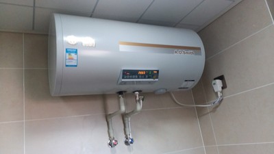 揭秘史密斯F360热水器怎么样,三个月使用彻底后悔了,内幕曝光