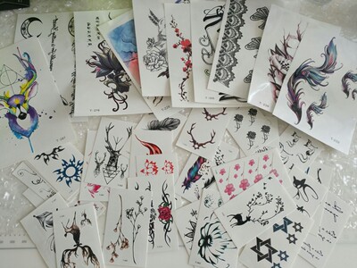 图案漂亮，看着很不错。谢谢赠品