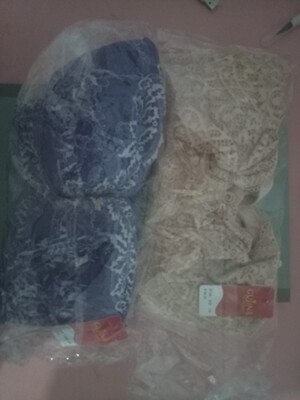 东西还行吧，质量也可以，就是这个快递箱子，我每次买就觉得这个快递不值得我掏这么多钱去买这个内衣，好歹我也是百十块钱的内衣，这个快递箱子这个包装真的是low到爆。