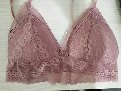 收到就迫不及待的打开了，很性感，面料弹力很不错，罩杯是比较薄的，是我想要的款式，推荐推荐，清洗之后再追评！！！！！！！！