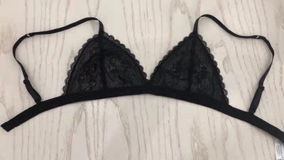 很多次购买这家店了，很舒服，小胸也可以穿