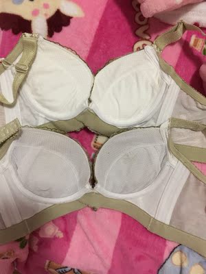 文胸不错还和以前一样，新的来了旧的打算扔掉，又买了一件，估计很快就会收到了吧！