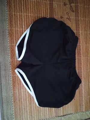 裤子很好，又不贵，上身效果也不错