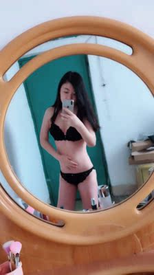 抱着试试看的心态在网上拍了这款，很满意，聚拢效果很好，显胸大。穿着非常舒服的，今天推荐给了同事。！祝生意兴隆！！！