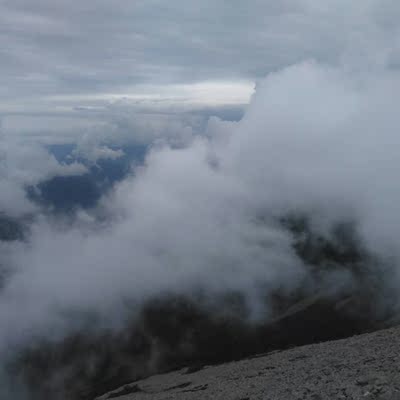 这家店铺竟然没有好评返现卡。。。内衣非常好没有返现卡也愿意说出真实想法