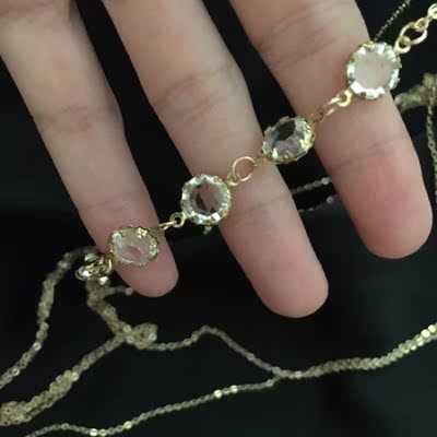 超好看的身体链！！！！送给闺蜜的，她很喜欢，精致好看，非常小仙女，值得购买！