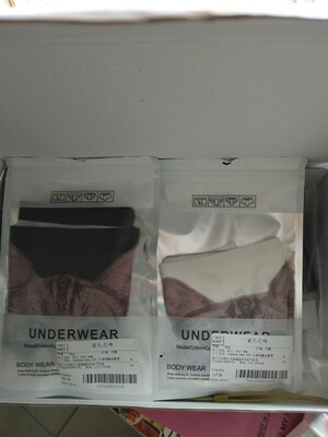 此用户没有填写评价。 此用户没有填写评价。