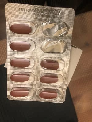 我一直睡眠不好，对于经常吃安眠药的人来说吃这个不会早上醒不来，反而睡眠很沉，梦少，早上起来精神也好。