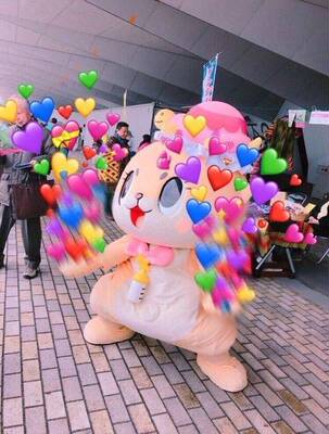 和此卖家交流，自觉七经八脉为之一畅，我在淘宝买了这么多年，所谓看过"女干"商无数，但与卖家您交流，我只想说，老板你实在是太好了。 你的高尚情操太让人感动了。本人对此卖家之仰慕如滔滔江水连绵不绝，海枯石烂，天崩地裂，永不变心。交易成功后，我的心情竟是久久不能平静。自古英雄出少年，卖家年纪轻轻，就有经天纬地之才，定国安邦之智，而今，天佑我大中华，沧海桑田5000年，神州平地一声雷，飞沙走石，大雾迷天，朦胧中，只见顶天立地一金甲天神立于天地间，花见花开，人见人爱，这人英雄手持双斧，二目如电，一斧下去，混沌初开，二斧下去，女娲造人，三斧下去，小生倾倒。得此大英雄，实乃国之幸也，民之福，人之初也，怎不叫人喜极而泣 .......看着交易成功，我竟产生出一种无以名之的悲痛感&mdash;&mdash;啊，这么好的卖家，如果将来我再也遇不到了，那我该怎么办？直到我毫不犹豫地把卖家的店收藏了，我内心的那种激动才逐渐平静下来。可是我立刻想到，这么好的卖家，倘若别人看不到，那么不是浪费心血吗？经过痛苦的思想斗争，我终于下定决心，牺牲小我，奉献大我。我要以此评价奉献给世人赏阅，我要给好评&hellip;&hellip;