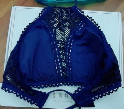 宝贝很好,我很喜欢,包装很好很高档很严实,完全没有压到泳衣变形,也没有破损,物超所值!大胸美女值得拥有,性感,貌美,还会再来 宝贝很好,我很喜欢,包装很好很高档很严实,完全没有压到泳衣变形,也没有破损,物超所值!大胸美女值得拥有,性感,貌美,还会再来