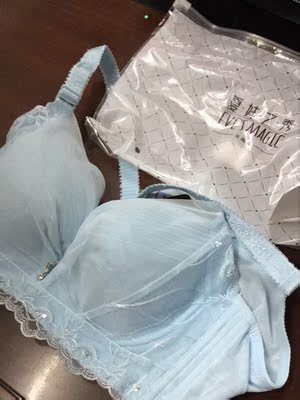 宝贝质量很好，赠品也实用，正在继续回购，嗯，商家服务特别到位。