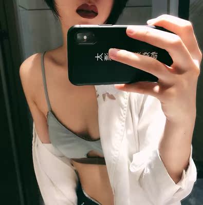 好喜欢这个颜色，因为颜值拍下的，收到货真是惊艳到我了，穿上很舒服，还有，小胸可以穿这么性感，我莫名感动