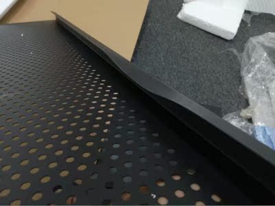 安装OK了,网孔钣金变形厉害,这个很容易变形,商家同意补发一件,我考虑邮寄还是容易坏,因为用木框钉,还要玻璃加固,都压坏,所以建议补差价,客服同意了,还是给好评!和气商量!点赞 安装OK了,网孔钣金变形厉害,这个很容易变形,商家同意补发一件,我考虑邮寄还是容易坏,因为用木框钉,还要玻璃加固,都压坏,所以建议补差价,客服同意了,还是给好评!和气商量!点赞