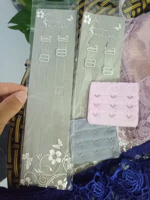 内衣收到了 快递挺快的,尺寸正好合适 卖家还送了排扣和肩带和一条内裤谢谢,非常满意,祝卖家生意兴隆👏👏 内衣收到了 快递挺快的,尺寸正好合适 卖家还送了排扣和肩带和一条内裤谢谢,非常满意,祝卖家生意兴隆👏👏