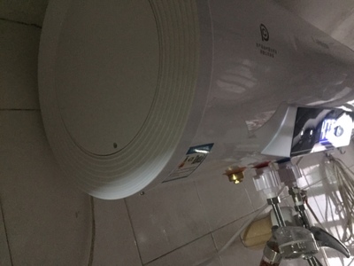 火爆的博莱克热水器怎么样，质量很差是真的吗