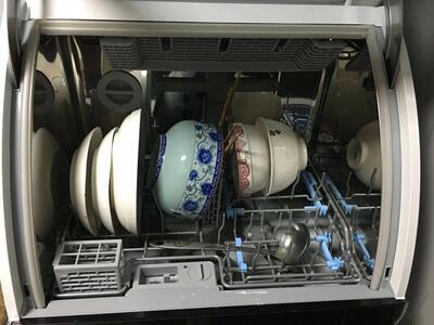 目前看来海尔HTAW50STGB洗碗机怎么样，好用吗？喷淋式洗得干净吗？