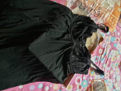 宝贝收到了，很喜欢，质量也不错没有任何瑕疵，刚开始也是报着试试都态度没想到效果出乎意料很好看很喜欢 刚收货身边都朋友就已经开始打听要准备买了，摸着手感也很好，非常满意下次还会购买