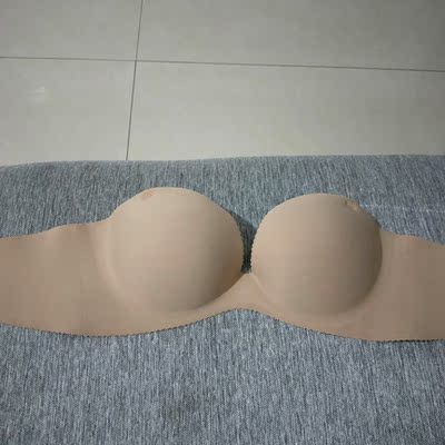 内衣穿上舒服,有点厚! 内衣穿上舒服,有点厚!