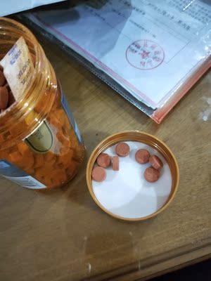 很好，味道淡淡的香浓巧克力味。准备再次入手香草味道的。一直在高老师家购买，人很好，价格也实在。我宝宝很多东西都在她家买。