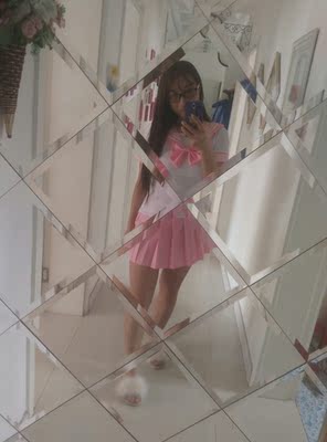 衣服边边爱打卷,可以忽略,裙子不透,其它都挺好。本人160、重116斤。 衣服边边爱打卷,可以忽略,裙子不透,其它都挺好。本人160、重116斤。