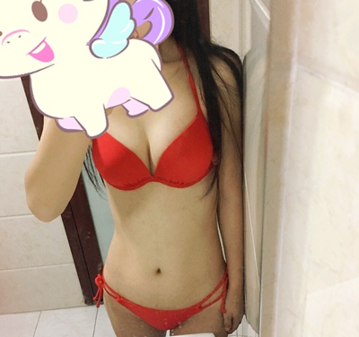 效果还行,像我这种胸小的挤挤还是能出门、店家还送了胸垫,平胸的妹纸咱们就不要要求太高了 效果还行,像我这种胸小的挤挤还是能出门、店家还送了胸垫,平胸的妹纸咱们就不要要求太高了