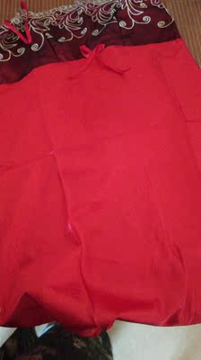 码数偏小,拍的L号居然穿不下,十几二十块钱懒得退 码数偏小,拍的L号居然穿不下,十几二十块钱懒得退