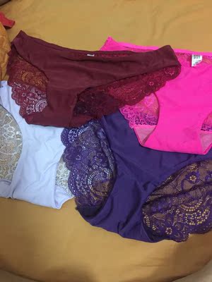 质量挺好的，款式也很好看 都很好！已经是第二次购买了