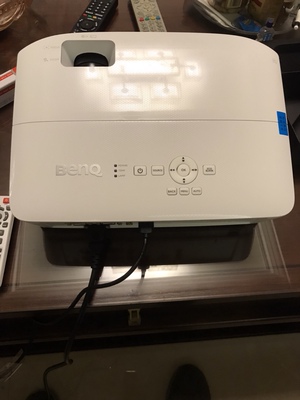 点评明基投影仪怎么样,质量假不假呢，亲身使用三个月感受揭秘