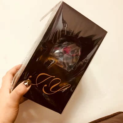 包装很精致，相当满意，给店主疯狂打电话