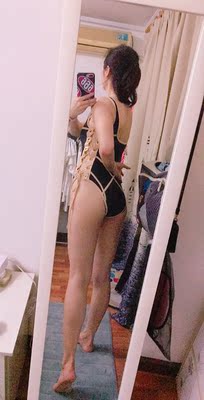 美呆了 小贵 质量没话说 自己实在拍不出这泳衣的美 胸部感觉有露点的危险 好好买了贴 就放心了 包装精美  每款泳衣还有小袋子包着 比以前买的那些袋子看着上档次 方便