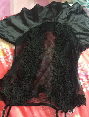 果然没有失望，快递飞速，2天就到了，要的黑色，黑色显瘦，尺码要了最大号，挺宽松的，睡觉穿宽松了舒服些。质量不错的