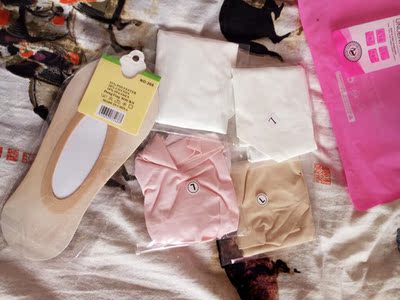 宝贝收到了,简直太出乎意料了,料子也舒服还送了一双袜子,物美价廉,快递很给力,非常非常棒,不错下次再来!😊😊 宝贝收到了,简直太出乎意料了,料子也舒服还送了一双袜子,物美价廉,快递很给力,非常非常棒,不错下次再来!😊😊