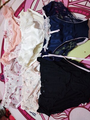 料子很舒服的~上一个买了猫猫的,超喜欢~又买了一个, 料子很舒服的~上一个买了猫猫的,超喜欢~又买了一个,