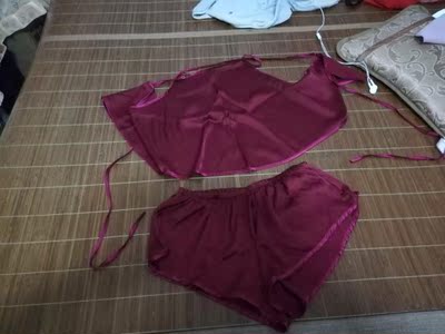 终于到了,赶在七夕前到了,很棒。很满意。 终于到了,赶在七夕前到了,很棒。很满意。