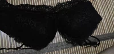 内衣样式很不错好看又性感，穿着也很舒服，满意，以后买内衣就你家了